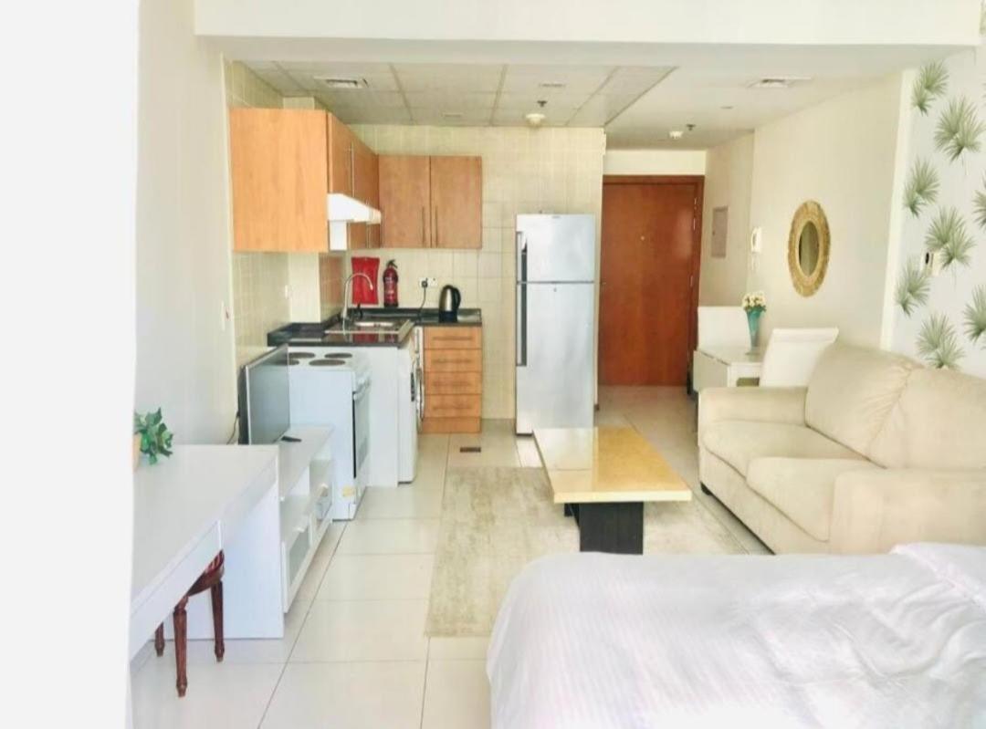 Panoramic Sea Views - Marina Apartment *